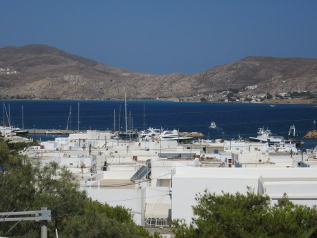 17. Auf Paros, Naoussa 151
